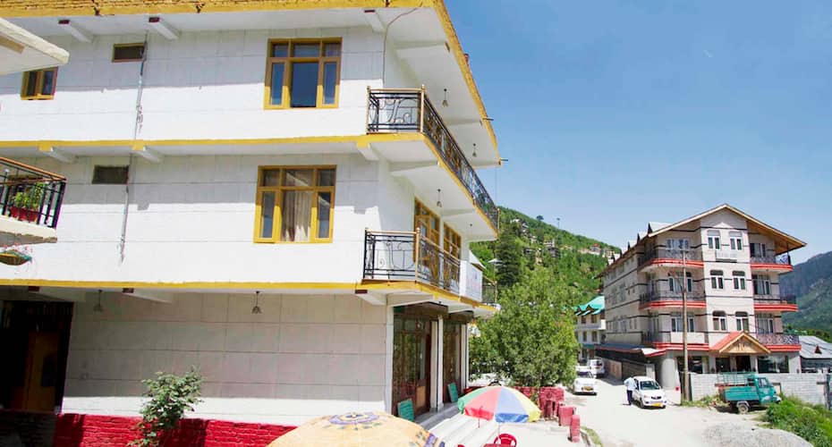 Hotel De Ocean Inn, Manali 1